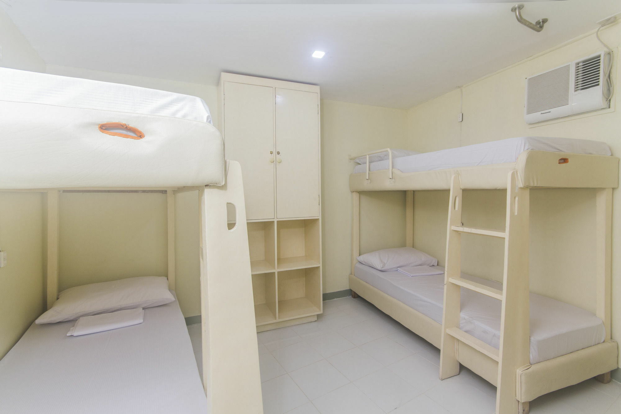 ยูเอสดีเอ ดอร์มิทอรี-โฮเต็ล Hotel Cebu ภายนอก รูปภาพ